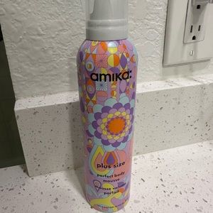 Amika Plus Size Perfect Body Mousse